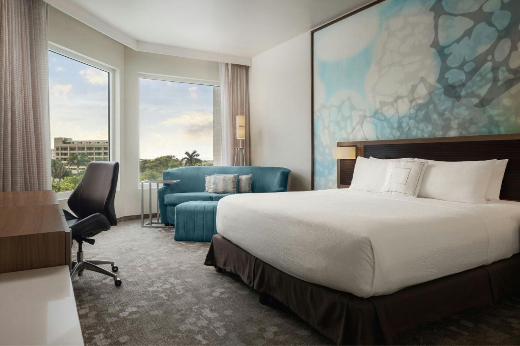 Hotel Courtyard By Marriott Kingston, Jamaica Extérieur photo